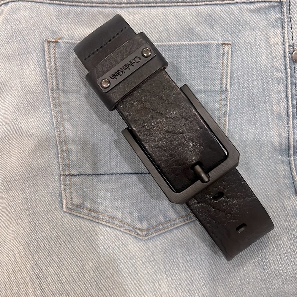Men black leather belt Calvin Klein. Size 36/90